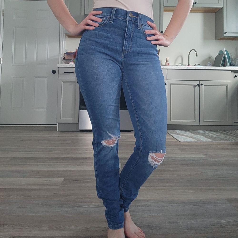 Distressed Light Blue Jeans